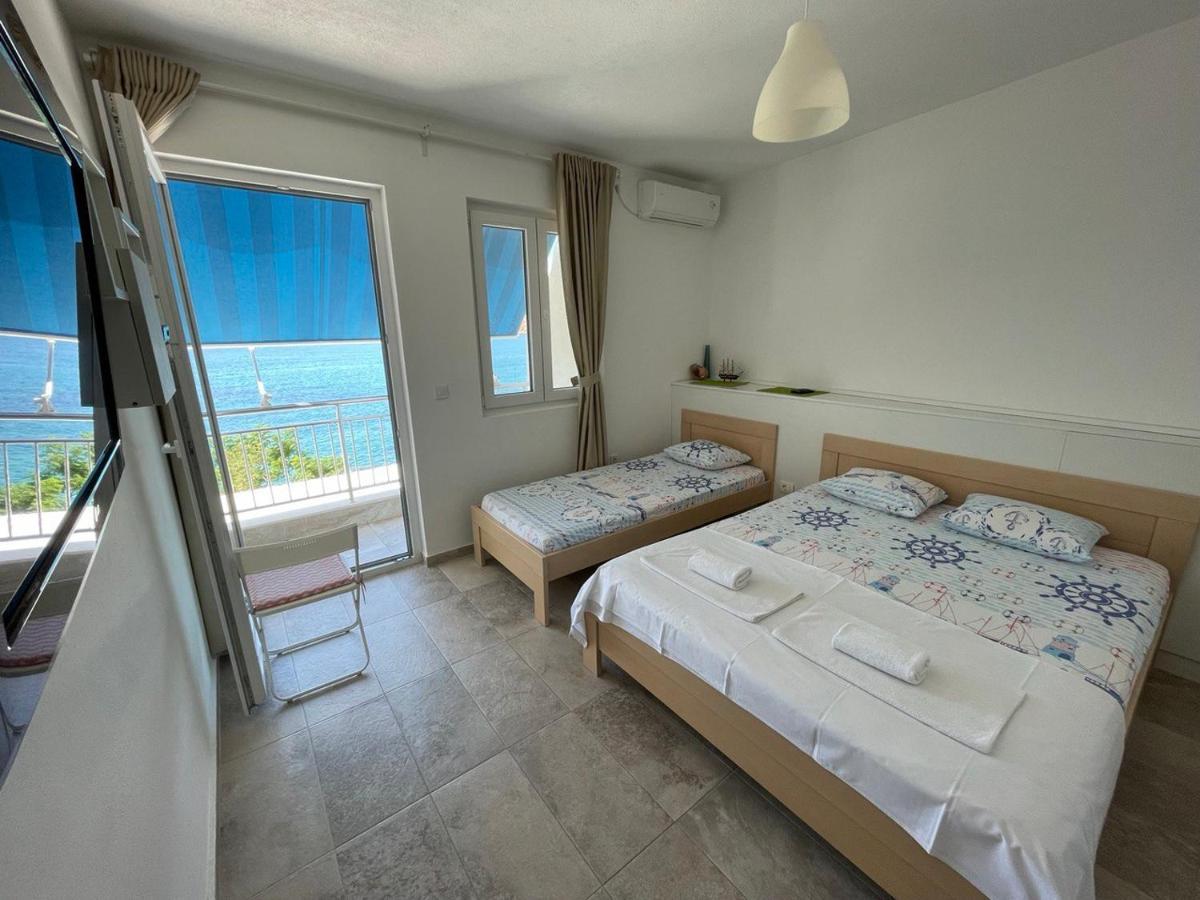 Two Palms Apartment Sutomore Esterno foto